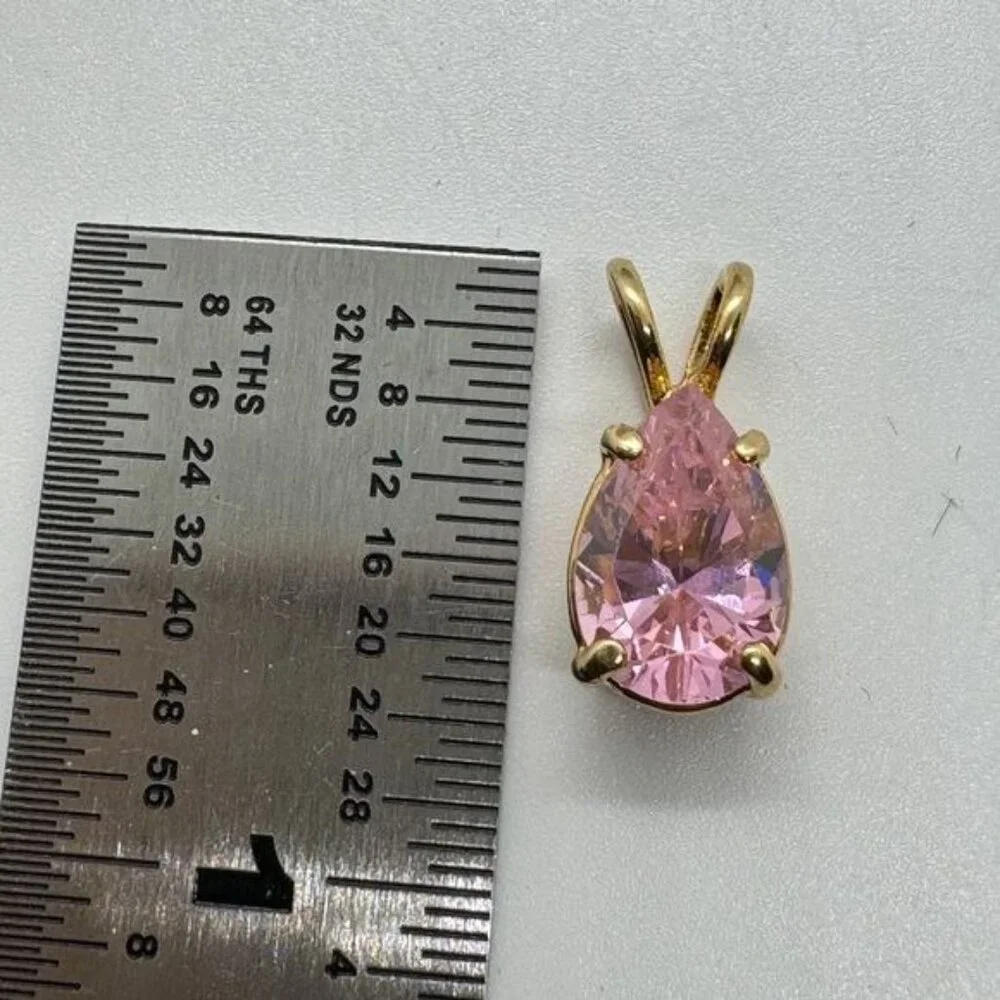 Vintage‎ Gold Tone Pink Ice Pendant Pear Shape Fashion